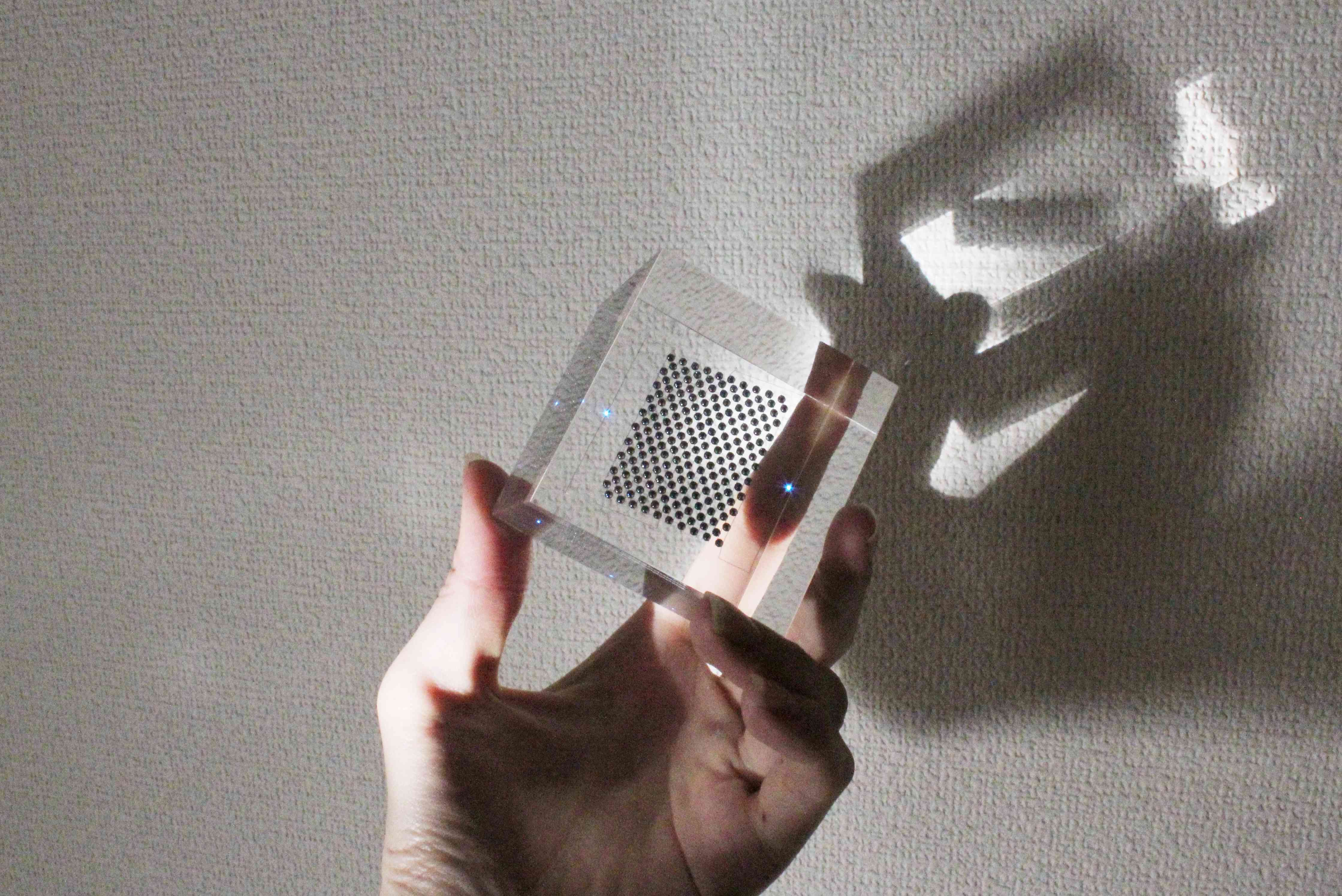 Sphelal Cube日本製太陽能立方光雕擺飾|無需電池・室內外可用LED光