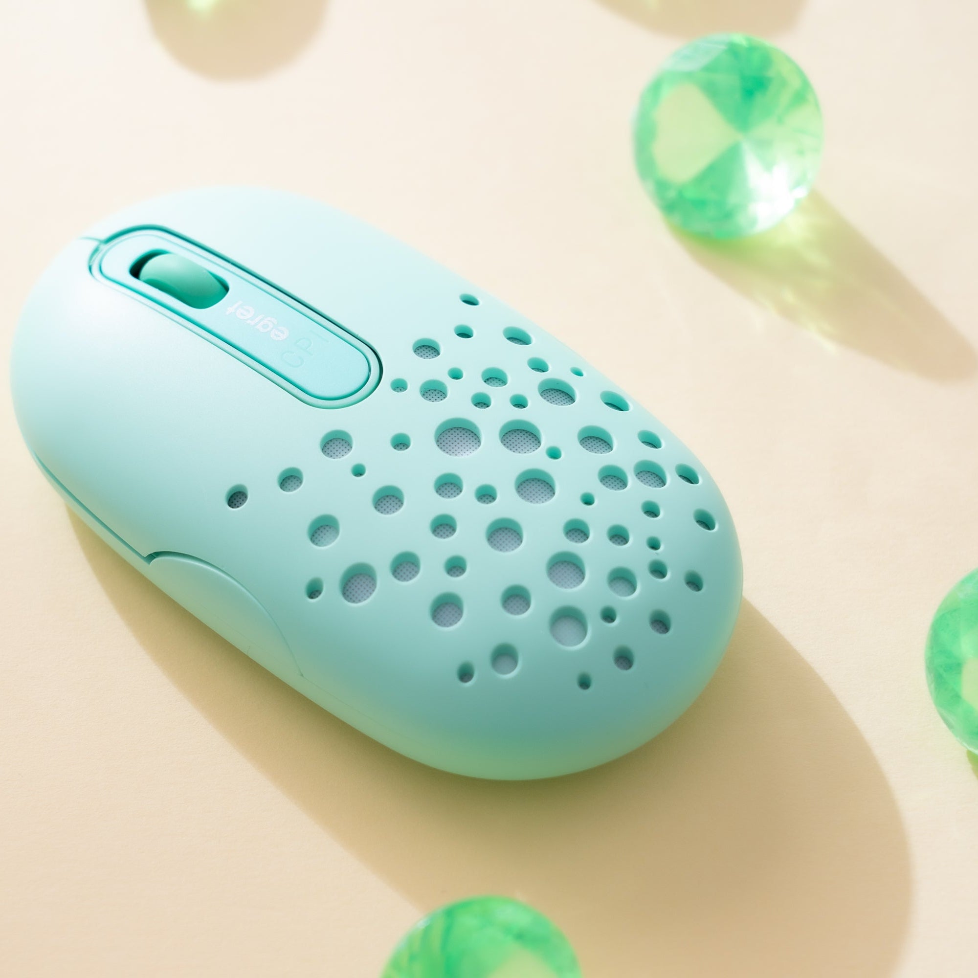 EGRET HappiE 系列 LED發光無線滑鼠|Bluetooth&2.4GHz雙模式・USB-C快充・三段DPI調節