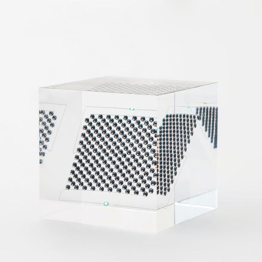 Sphelal Cube日本製太陽能立方光雕擺飾|無需電池・室內外可用LED光