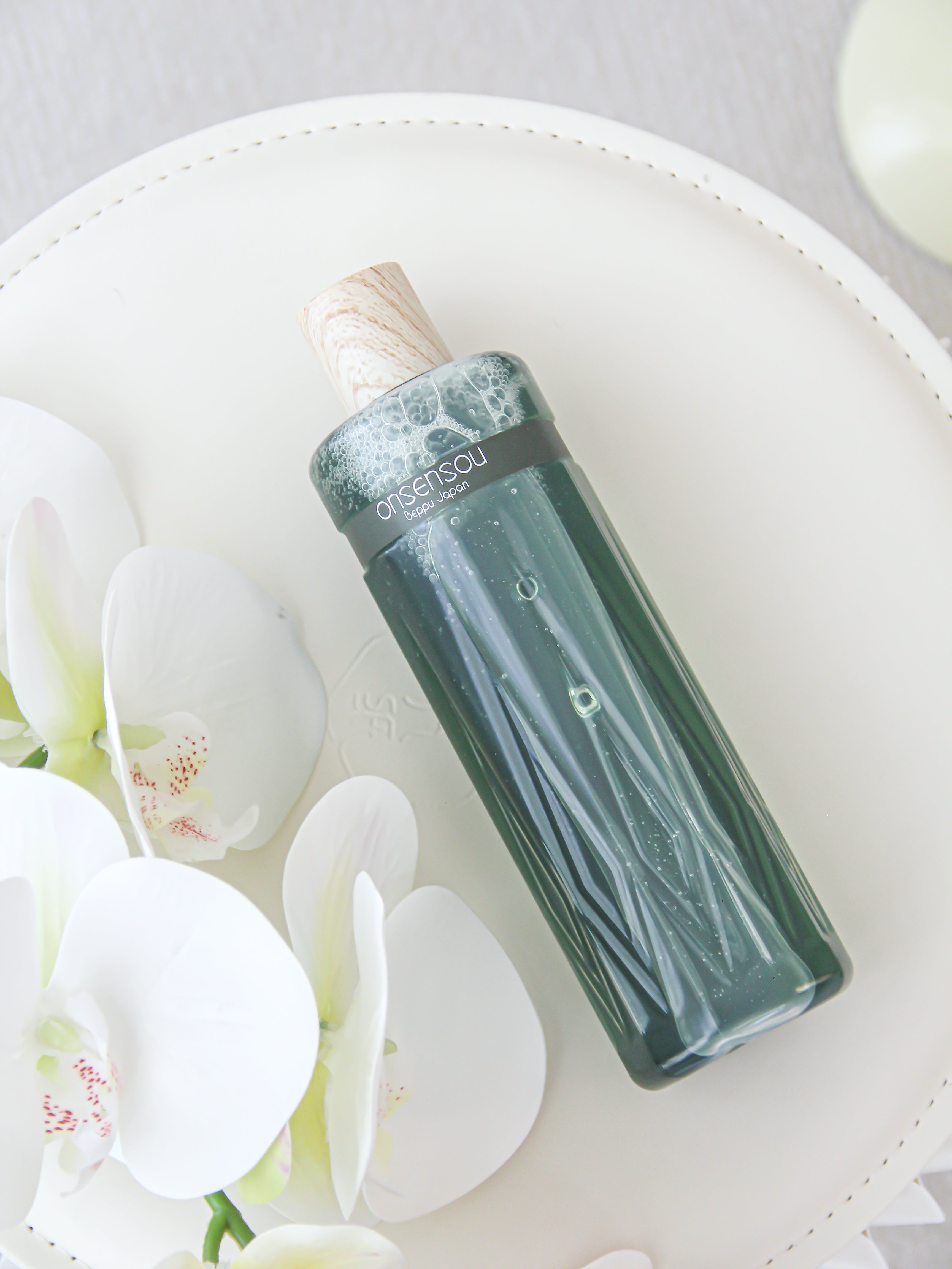 ONSENSOU 溫泉藻頭皮護理清涼洗髮精|日本別府溫泉藻 × 頭皮舒爽 × 去屑止癢