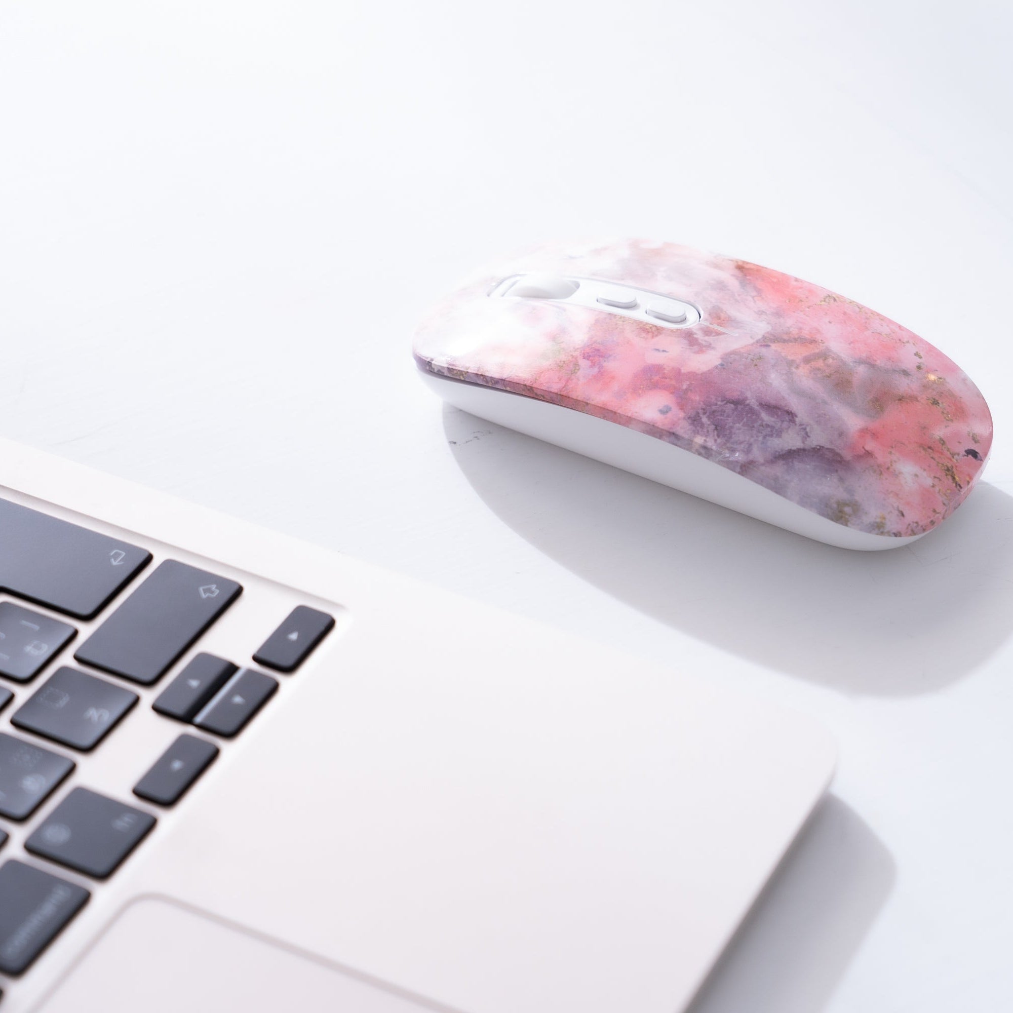 EGRET PrettiE 系列 靜音充電無線滑鼠｜Bluetooth&無線連接・USB-C快充・多裝置切換・日式藝術品漸層設計