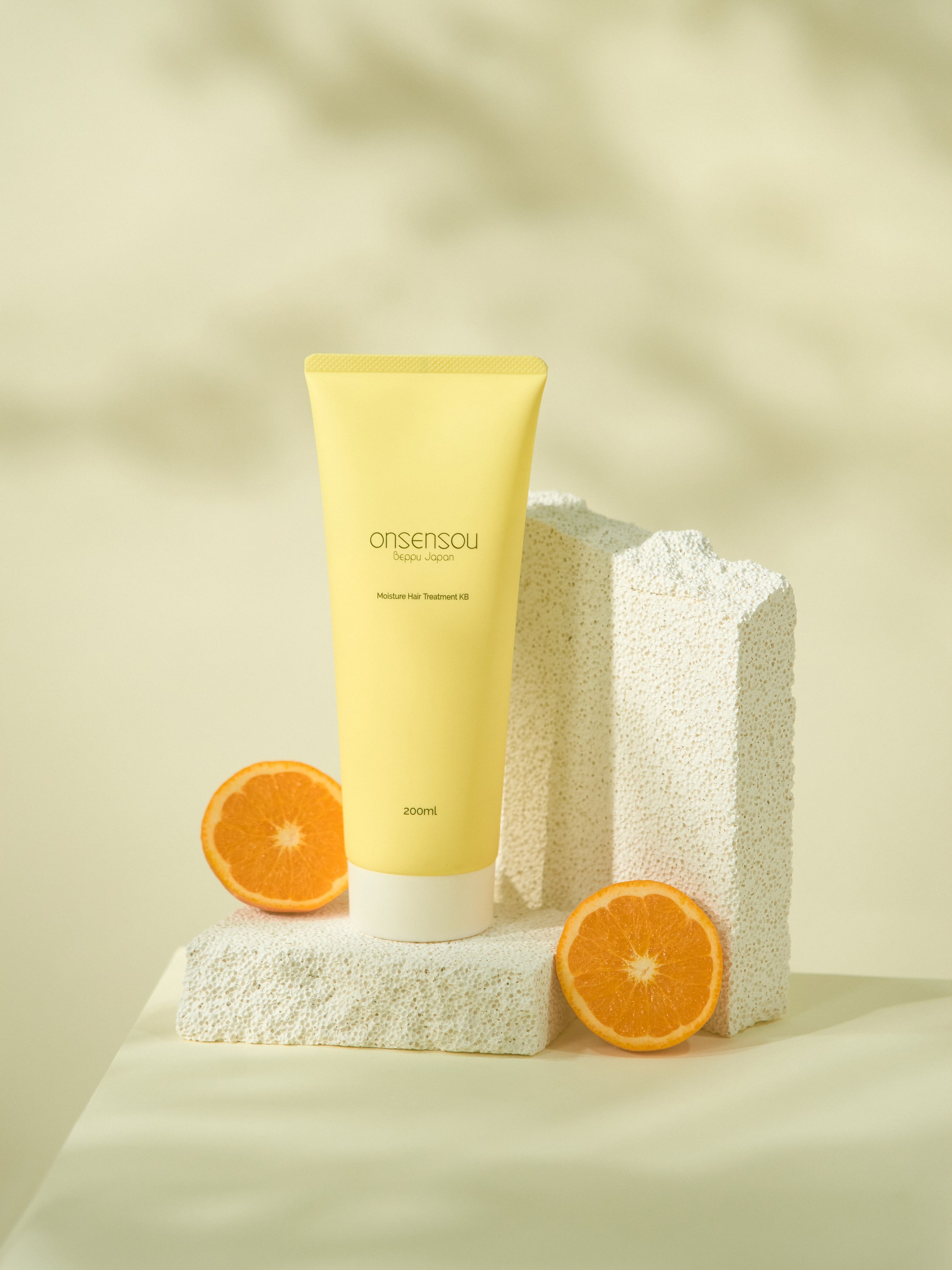 ONSENSOU 溫泉藻保濕潤髮乳 KABOSU｜日本別府溫泉藻 × 柑橘香氣 × 潤澤亮順髮絲