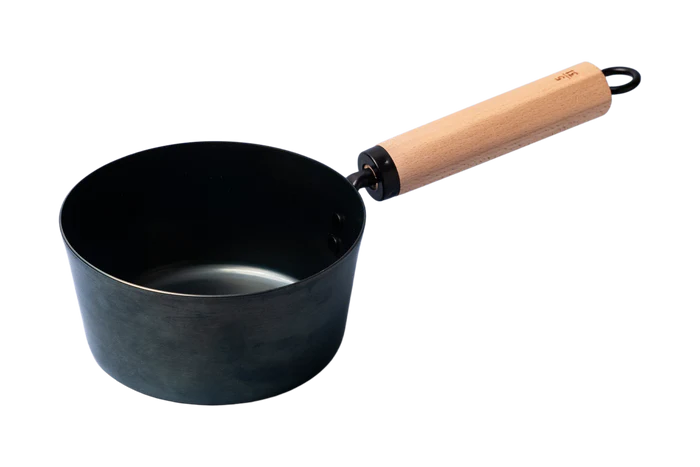 單人鑄鐵湯鍋｜日本製健康補鐵鑄鐵鍋 16cm｜職人手作 IH・瓦斯爐兩用湯鍋