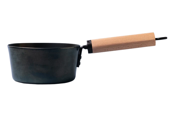 單人鑄鐵湯鍋｜日本製健康補鐵鑄鐵鍋 16cm｜職人手作 IH・瓦斯爐兩用湯鍋