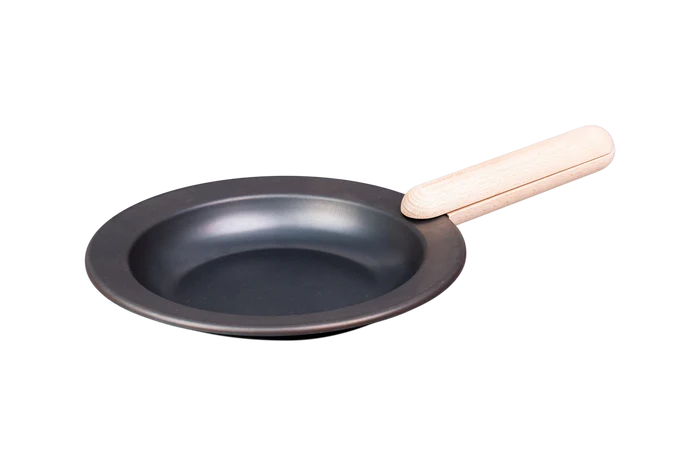 【日本製】鐵製平底鍋L號套裝｜可拆式木柄設計｜IH與瓦斯兩用｜料理直上餐桌的職人鐵鍋